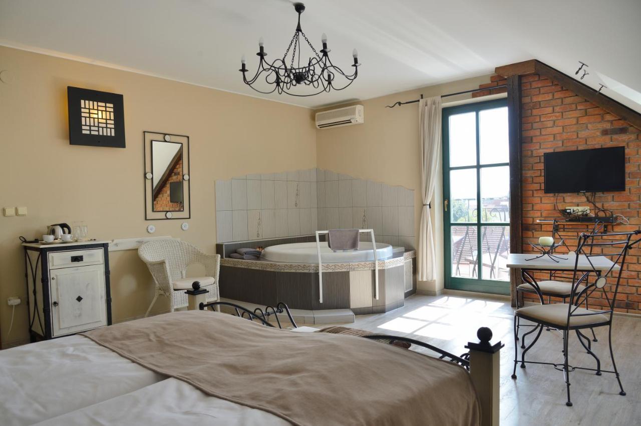 Hotel Via Ironia Vysoké Mýto 외부 사진