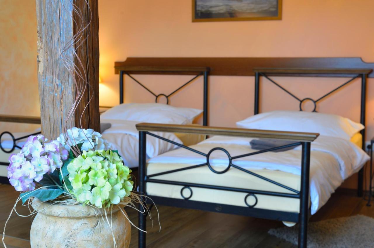 Hotel Via Ironia Vysoké Mýto 외부 사진